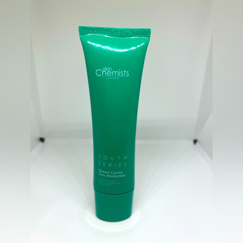 Skin‎ Chemists Youth Series Green Caviar Day Face Moisturizer Sealed 30mL New